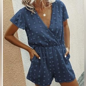 Vneck Wrap Romper w/ Pockets NWT size Med Navy